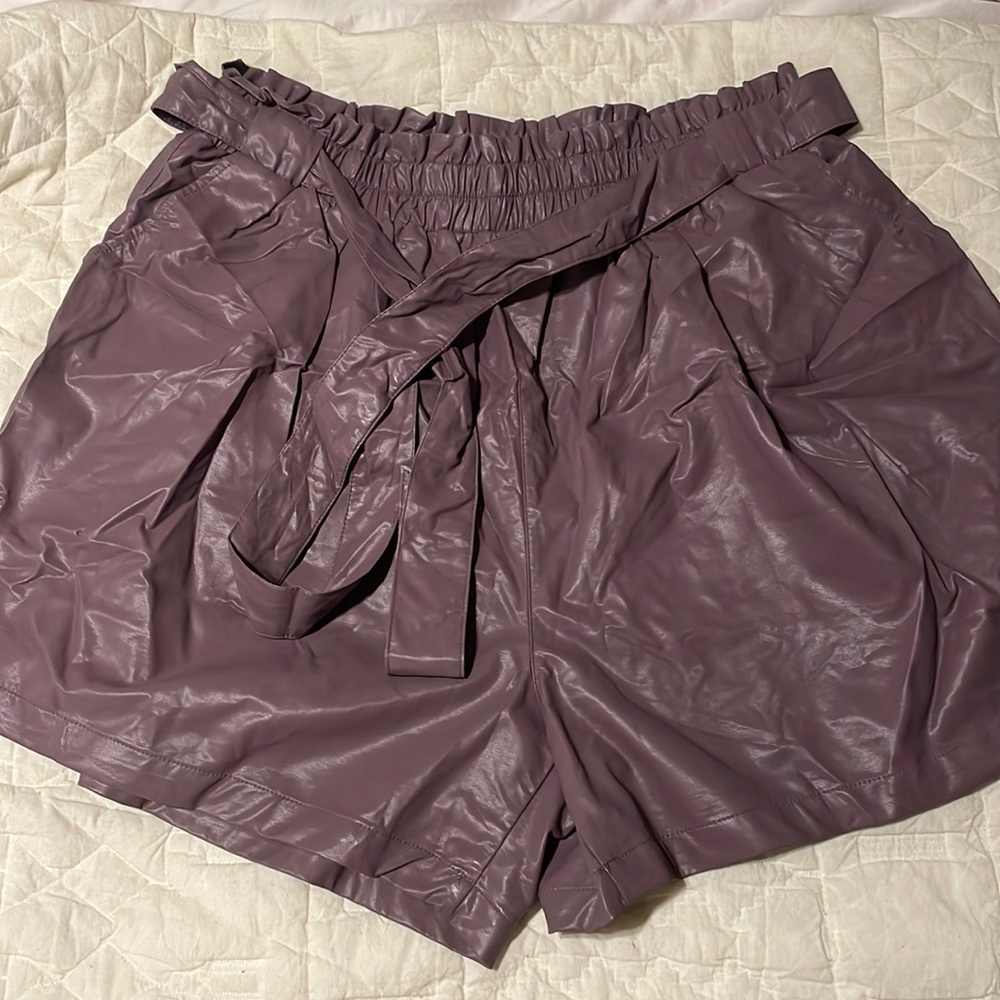 ODDI purple pleather paper bag shorts. Size 3XL. NWT